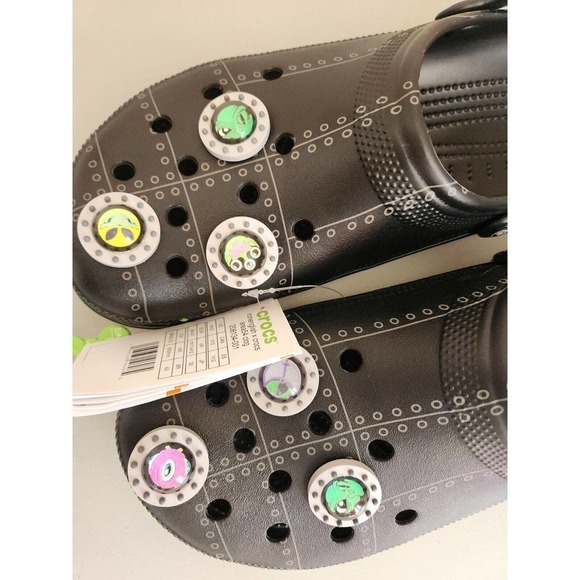 New Crocs Classic X Ron English AREA 54 Space Aliens Charms Size M12 - Picture 2 of 9